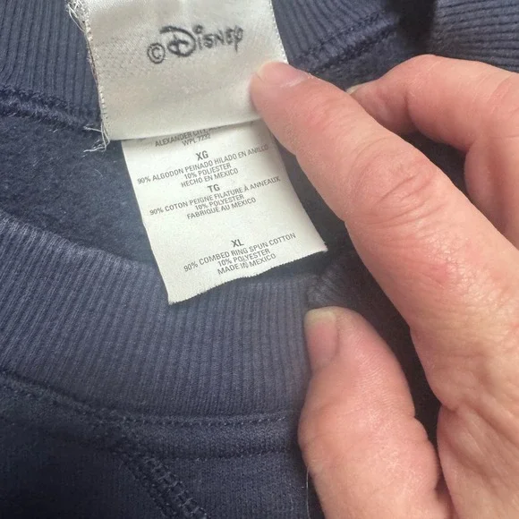 Vintage Walt Disney World Women's XL Crew Neck Sweatshirt American Flag Mickey - Picture 4 of 5